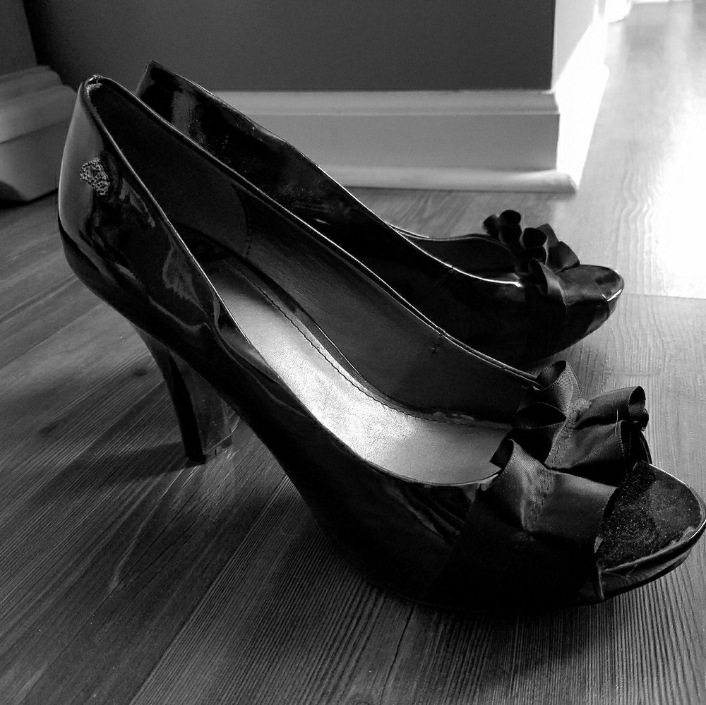 Dress shoes